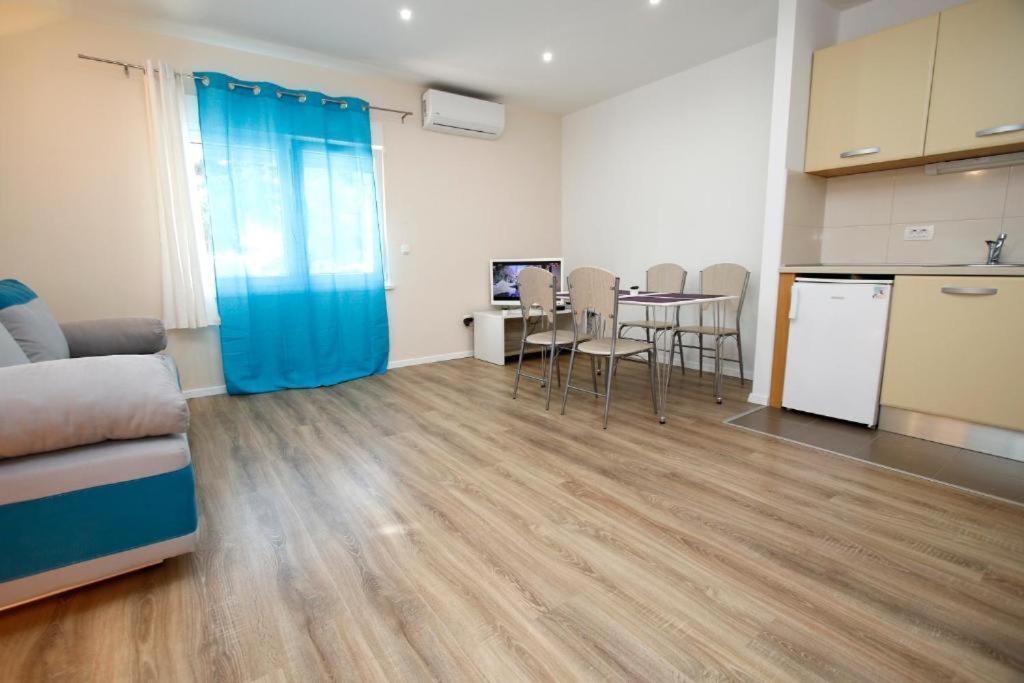 Apartmani Sea Star Makarska Eksteriør bilde